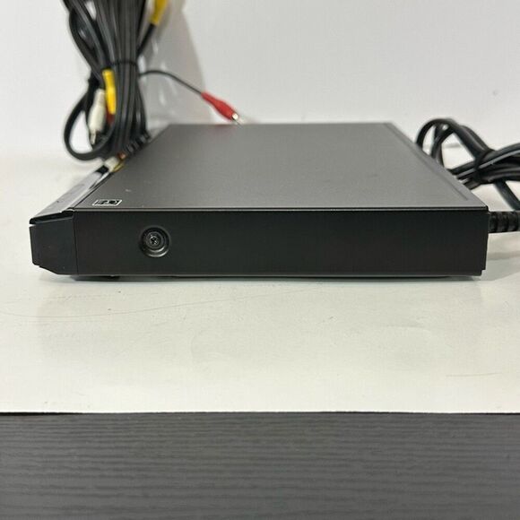 Sony CD/DVD Combo Player w/ Remote Control | Tested/Works - Picture 4 of 11